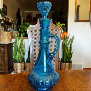 MCM 1973 Jim Beam "I Dream of Jeannie" Genie Bottle Decanter Blue
